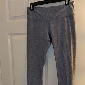 Lululemon cropped leggings